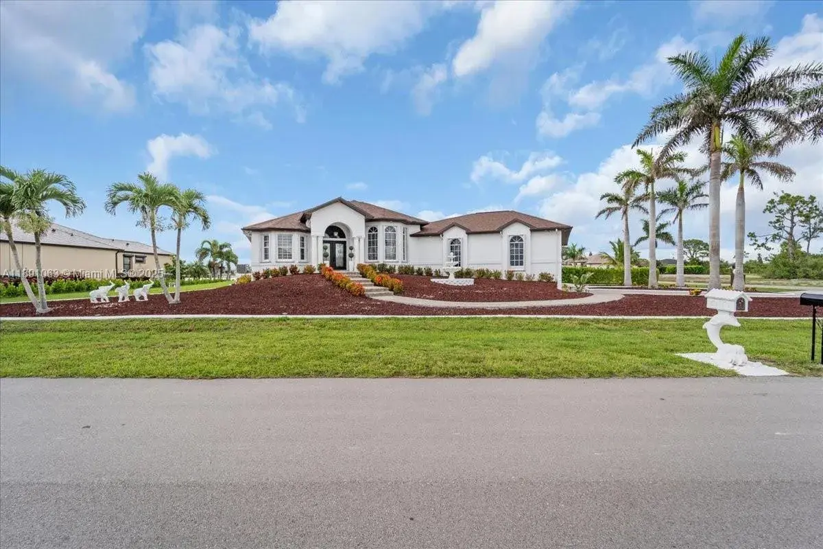 4213 NW 28th ST, Other City - In The State Of Florida FL 33993