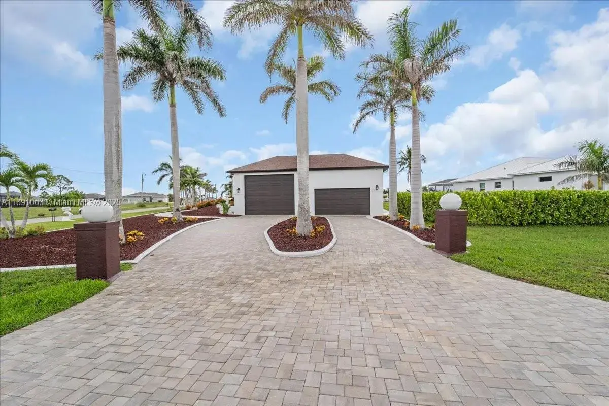 4213 NW 28th ST, Other City - In The State Of Florida FL 33993