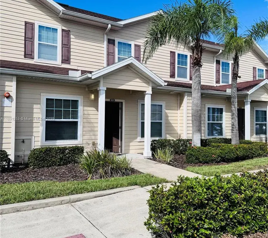 8931 Shine Dr, Kissimmee FL 34747