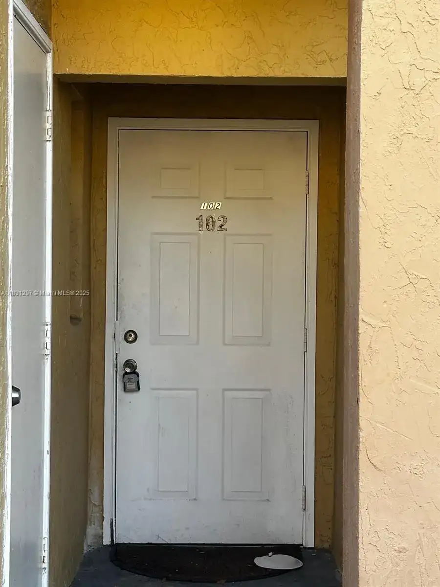 2421 NW 56th Ave # 102, Lauderhill FL 33313 photo 5