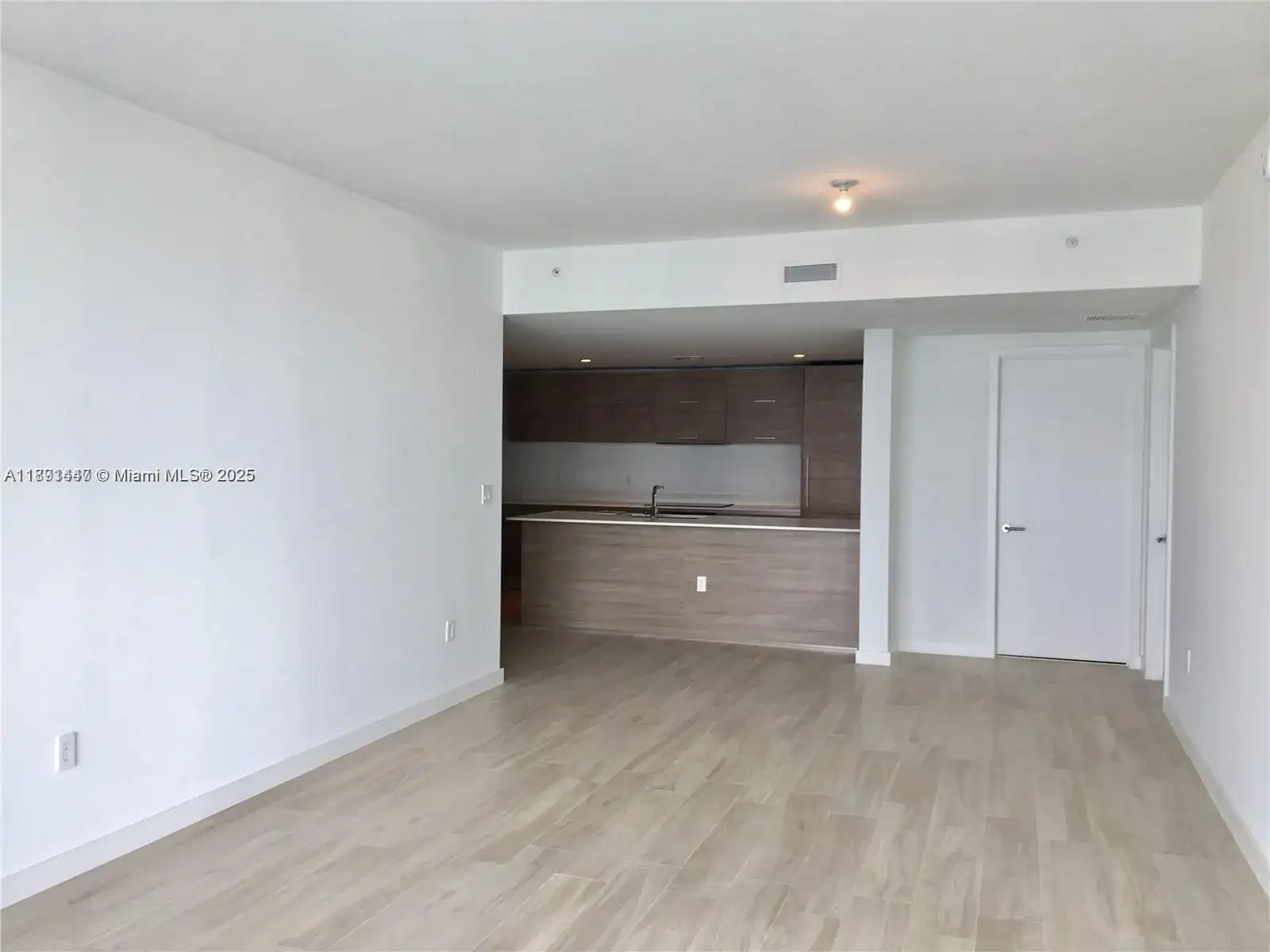 1300 S Miami Ave # 2310, Miami FL 33130 photo 5