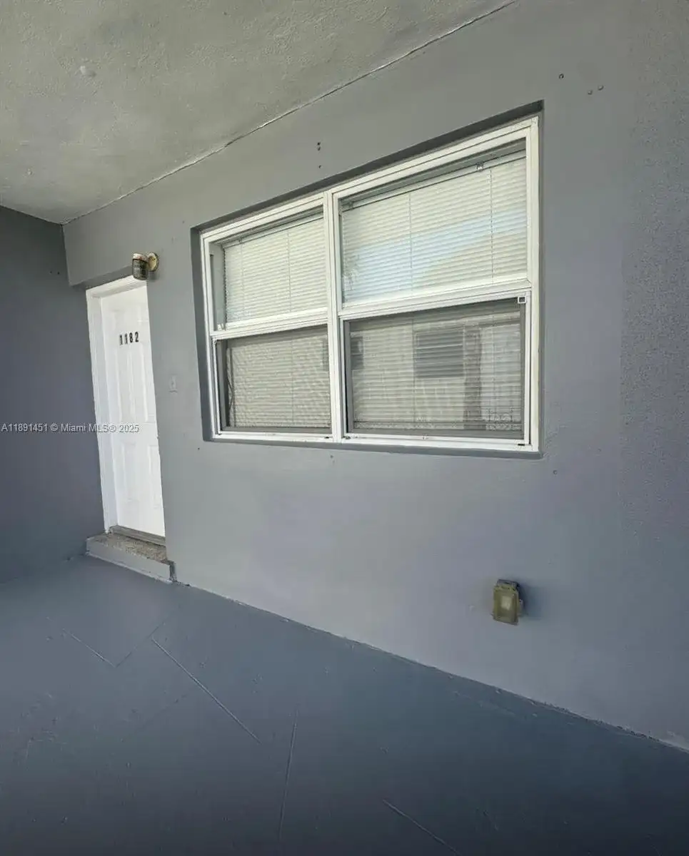 1182 NW 65th St # 1182, Miami FL 33150 photo 2