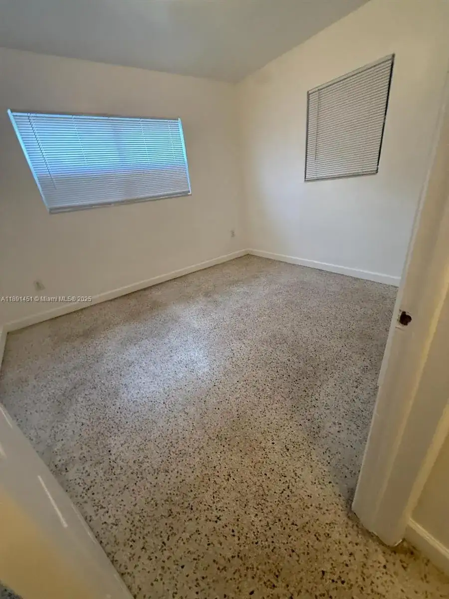 1182 NW 65th St # 1182, Miami FL 33150 photo 5