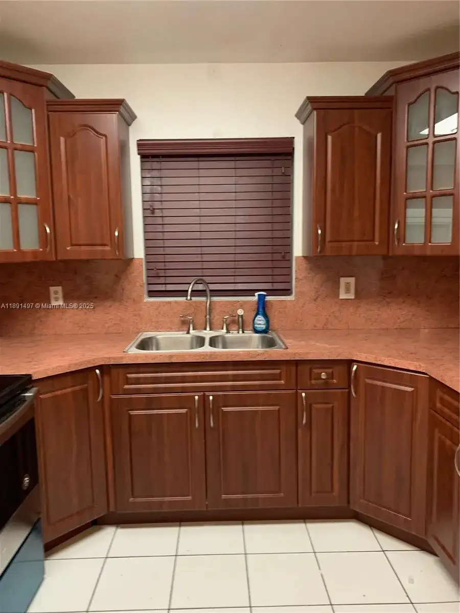 3021 W 76th St # 109, Hialeah FL 33018 photo 4