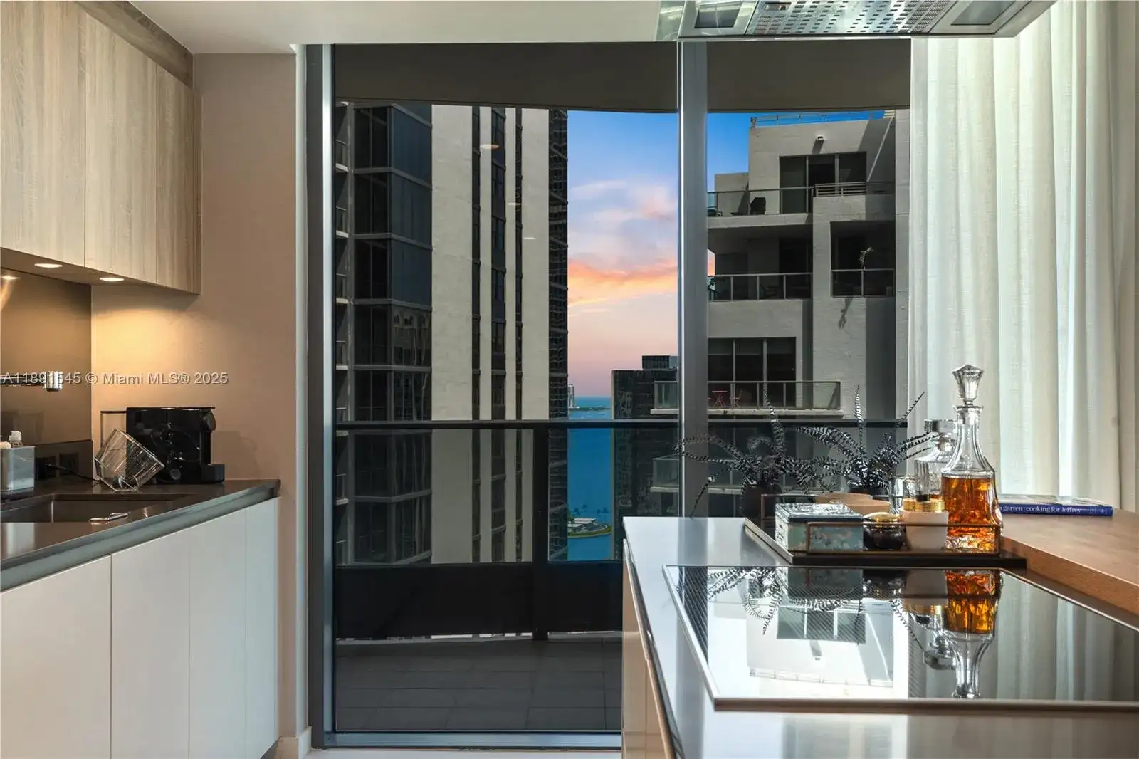 1000 Brickell Plz # 3401, Miami FL 33131 photo 3