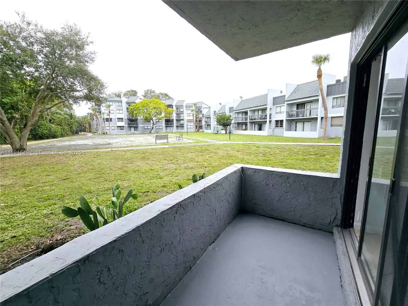 1820 N Congress Ave # 108, West Palm Beach FL 33401