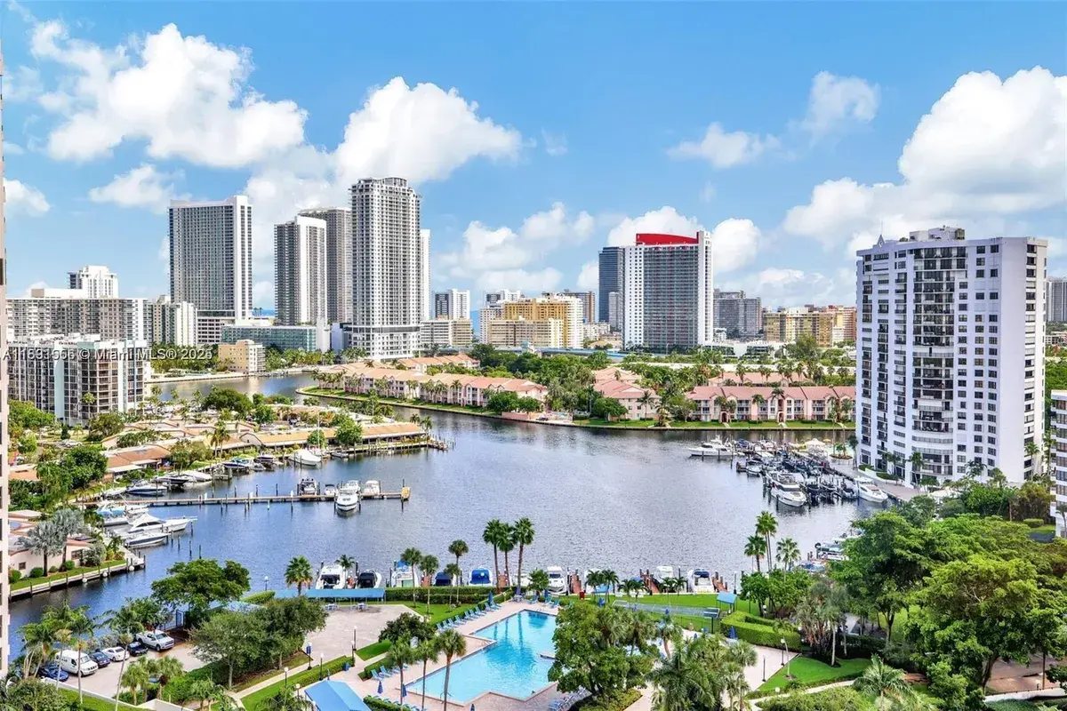 600 Three Islands Blvd # 1021, Hallandale Beach FL 33009