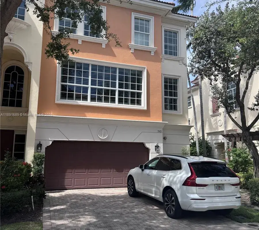 5565 NE Trieste Way, Boca Raton FL 33487