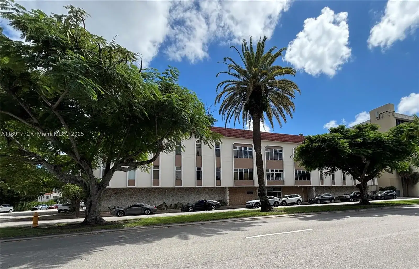 717 Ponce De Leon Blvd # 328, Coral Gables FL 33134 photo 3