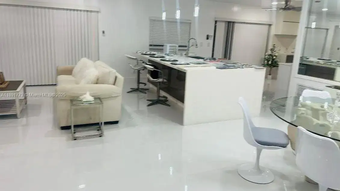 541 SE 17th Ave # 541, Deerfield Beach FL 33441 photo 4