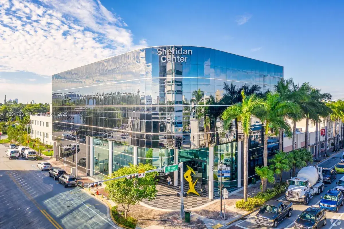 410 W 41st St # 103, Miami Beach FL 33140