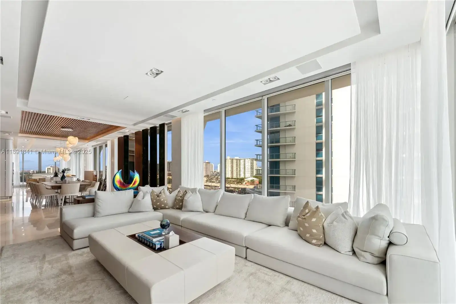 16901 Collins Ave # 805, Sunny Isles Beach FL 33160 photo 2