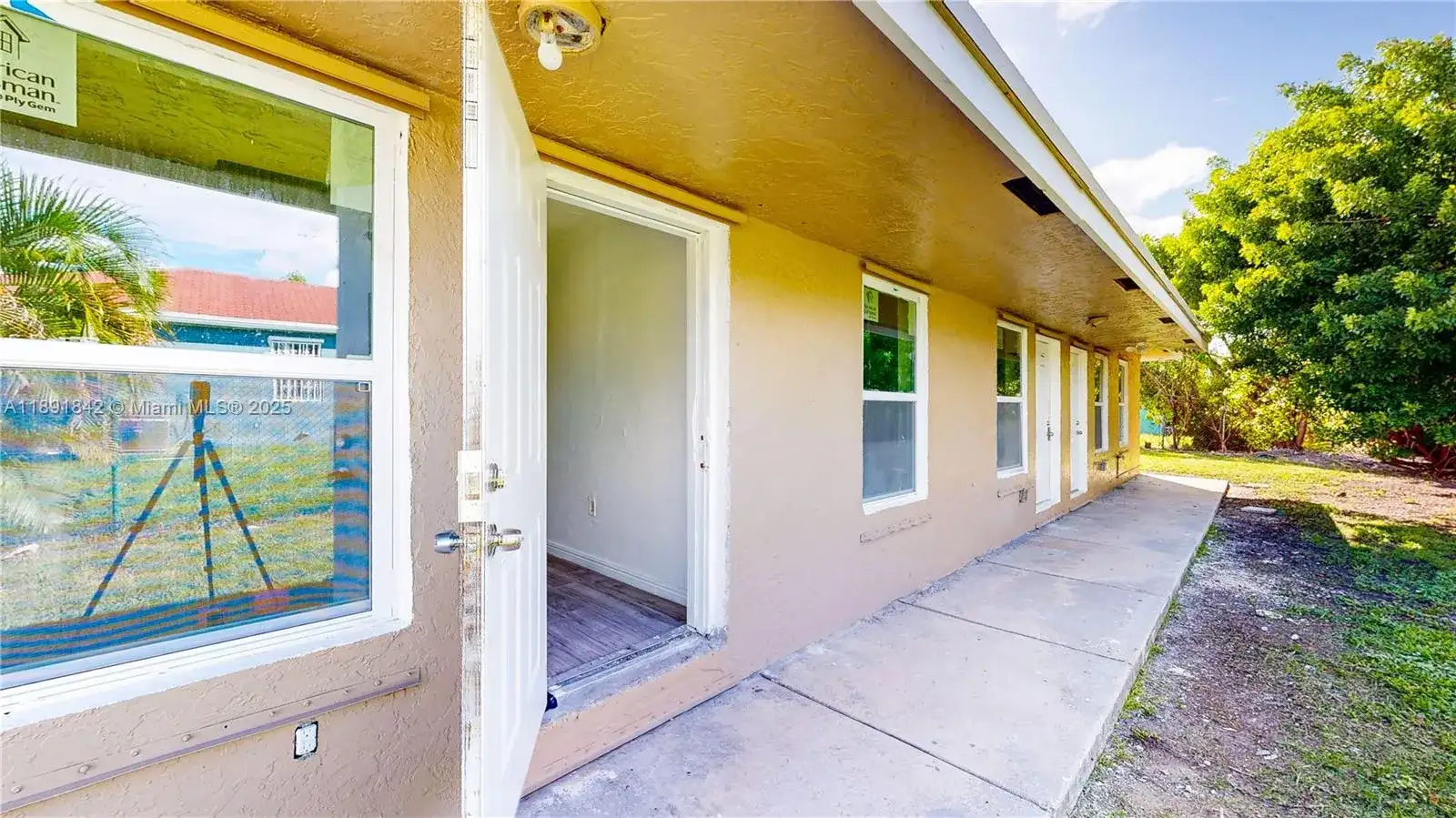 22230 SW 115th Ct, Miami FL 33170 photo 4