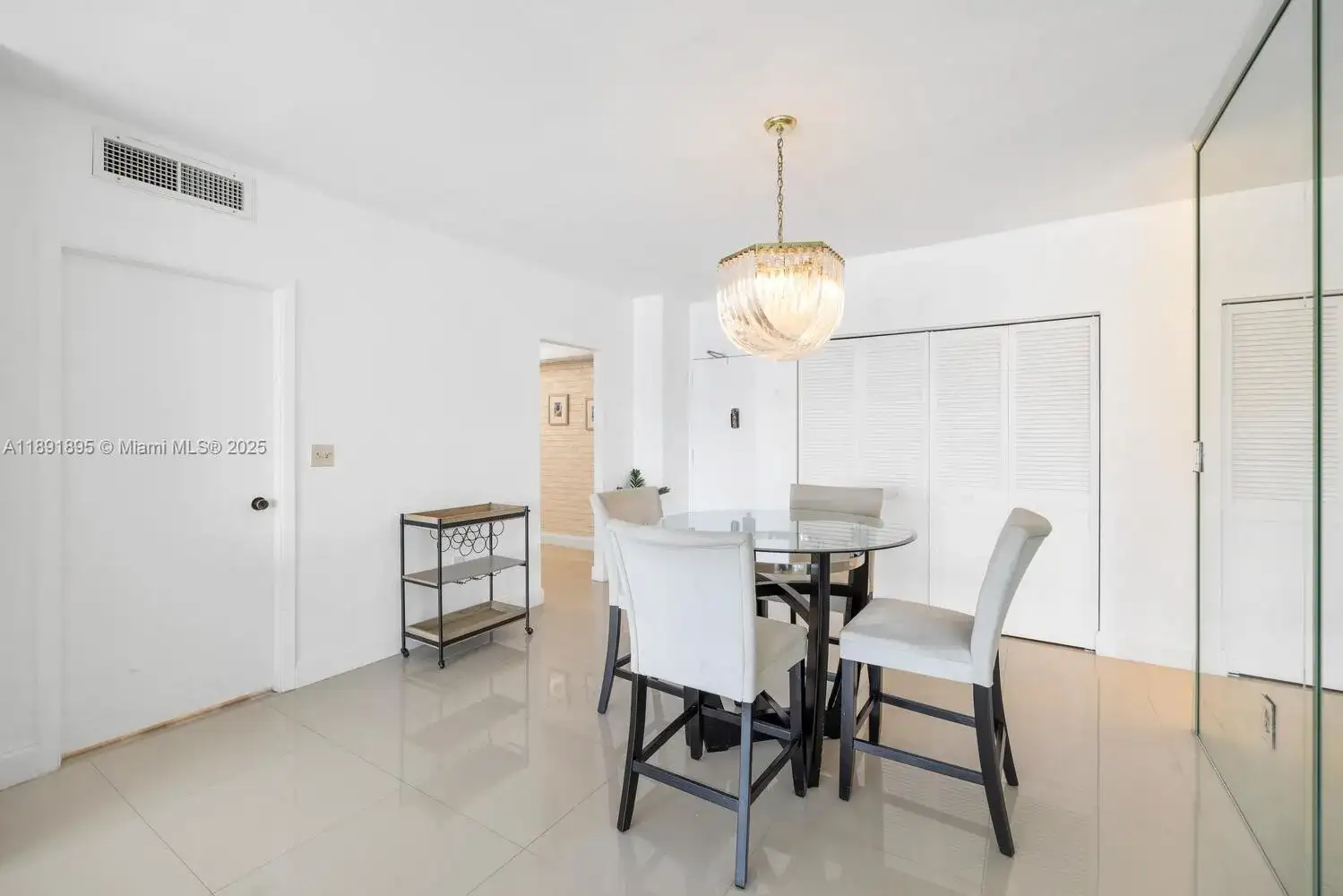 500 Bayview Dr # 2119, Sunny Isles Beach FL 33160 photo 5