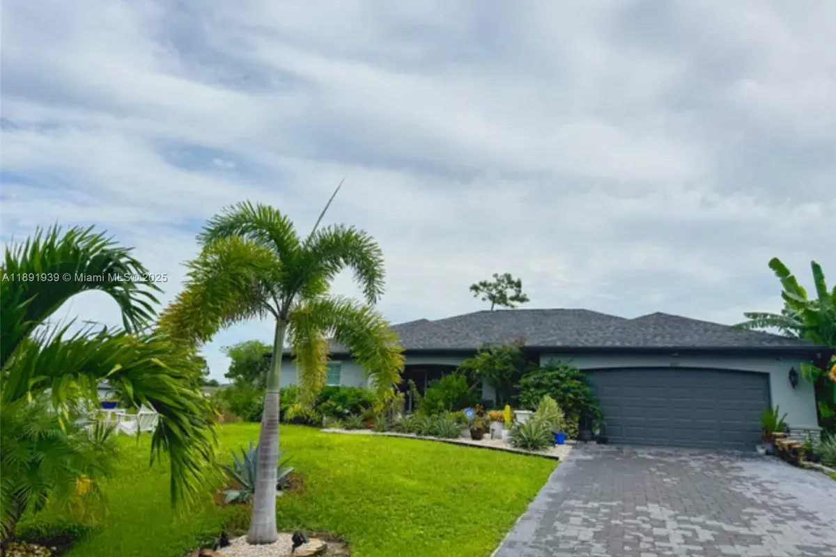 4157 NW 40th ave, Cape Coral FL 33993