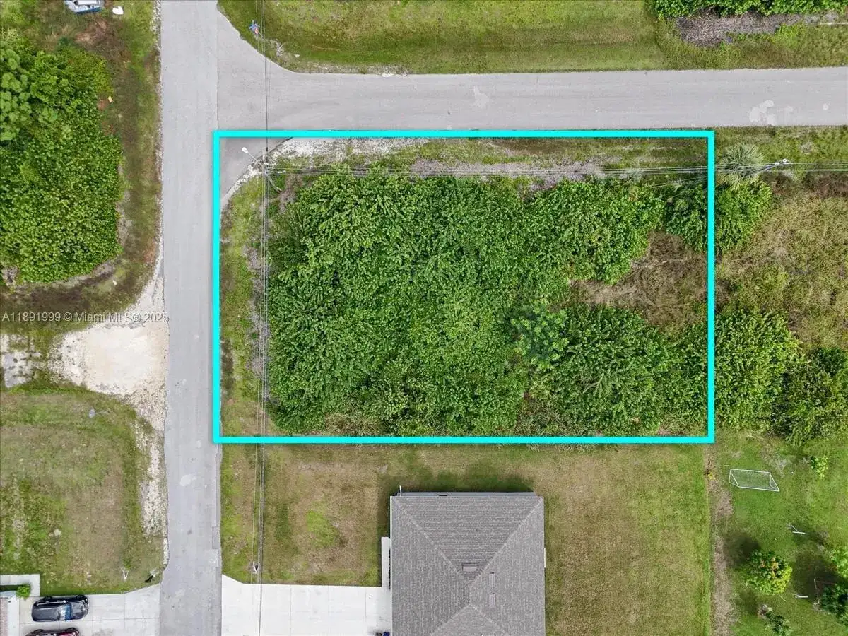 4201 15 ST SW, Lehigh Acres FL 33976 photo 2