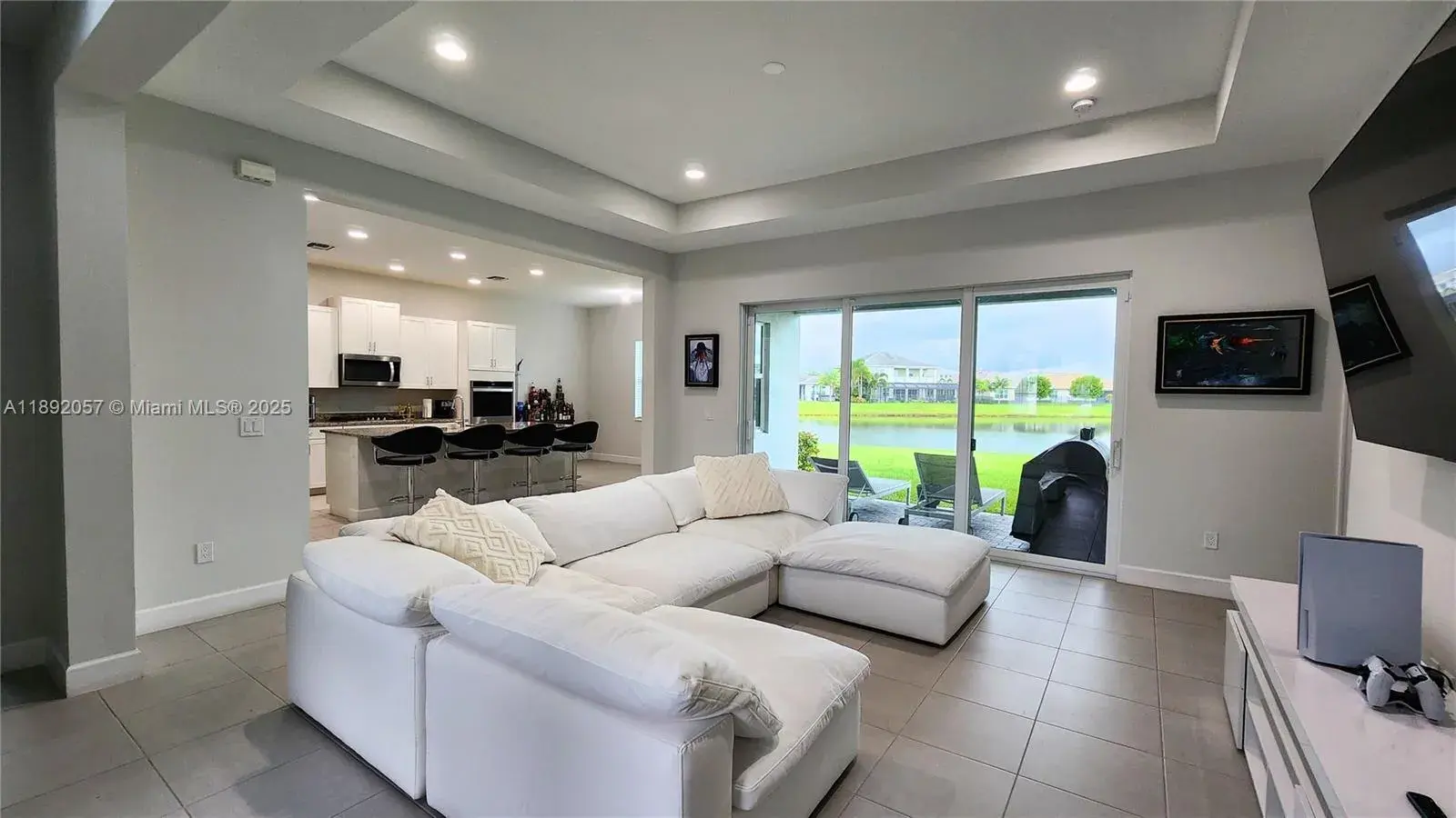 4625 Citrus Blossom Ct, Westlake FL 33470