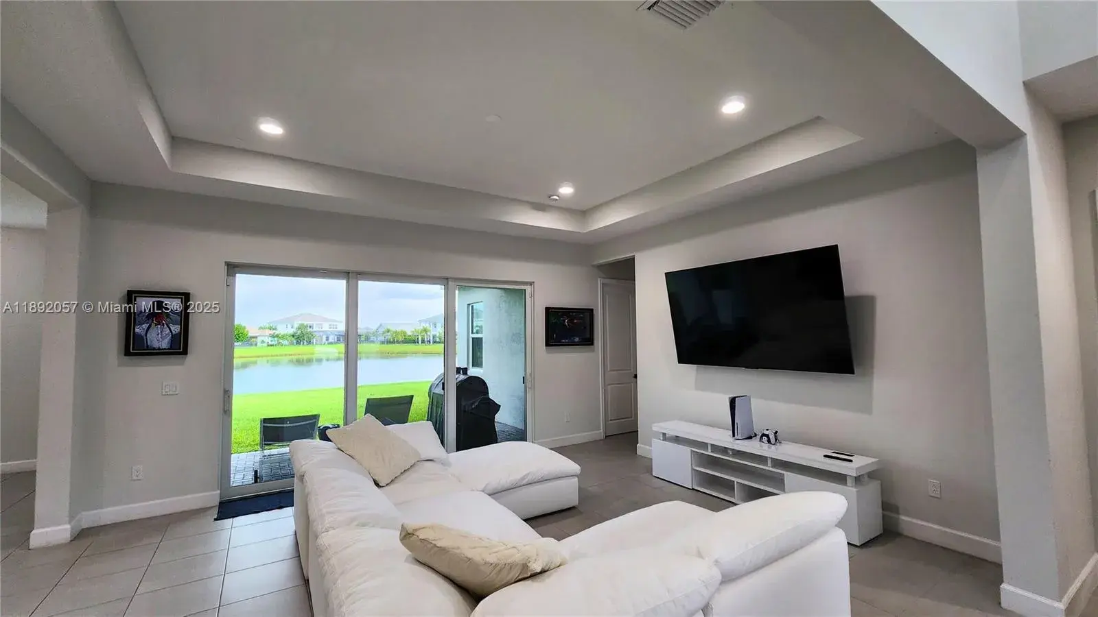 4625 Citrus Blossom Ct, Westlake FL 33470