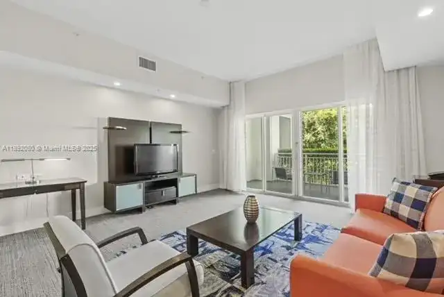 5300 NW 87th Ave # 1008, Doral FL 33178 photo 3