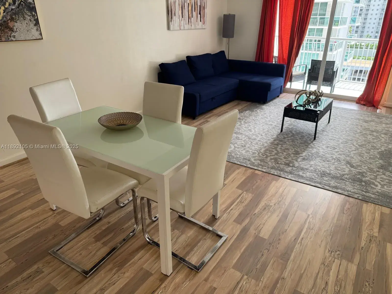 1200 Brickell Bay Dr # 1919, Miami FL 33131