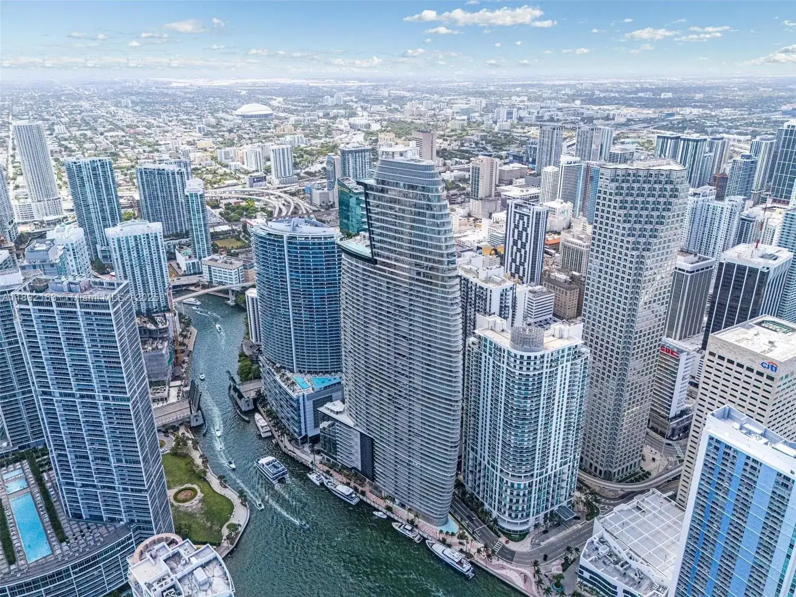 300 Biscayne Boulevard Way # 4507W, Miami FL 33131 photo 3