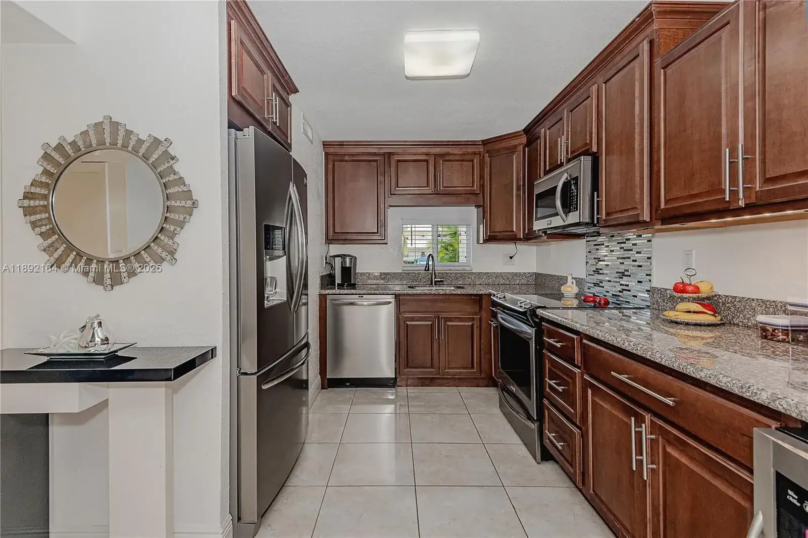 9410 N Hollybrook Lake Dr # 109, Pembroke Pines FL 33025 photo 3