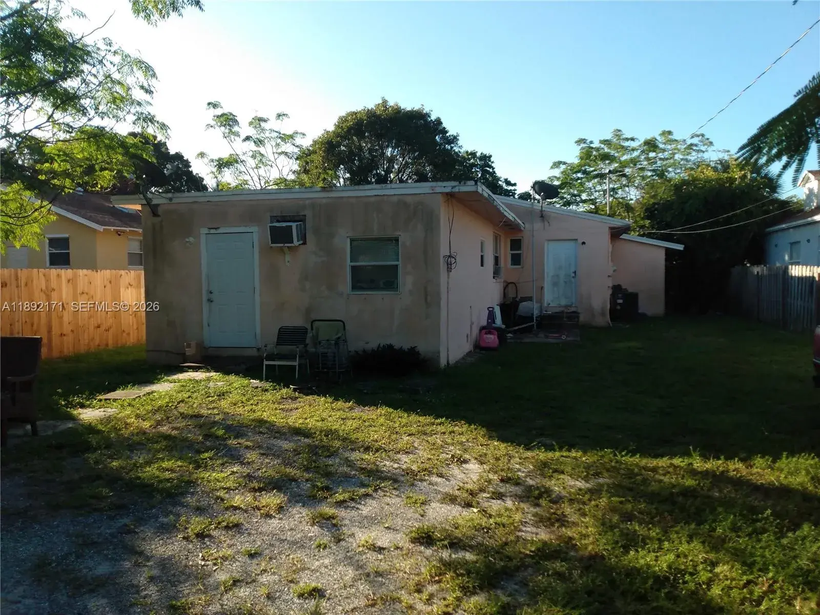 639 33rd St, West Palm Beach FL 33407
