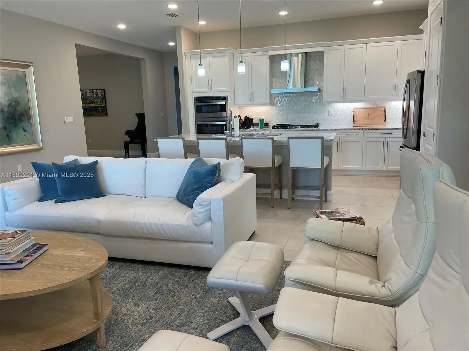 4960 Surfside Circle, Bradenton FL 34211 photo 3