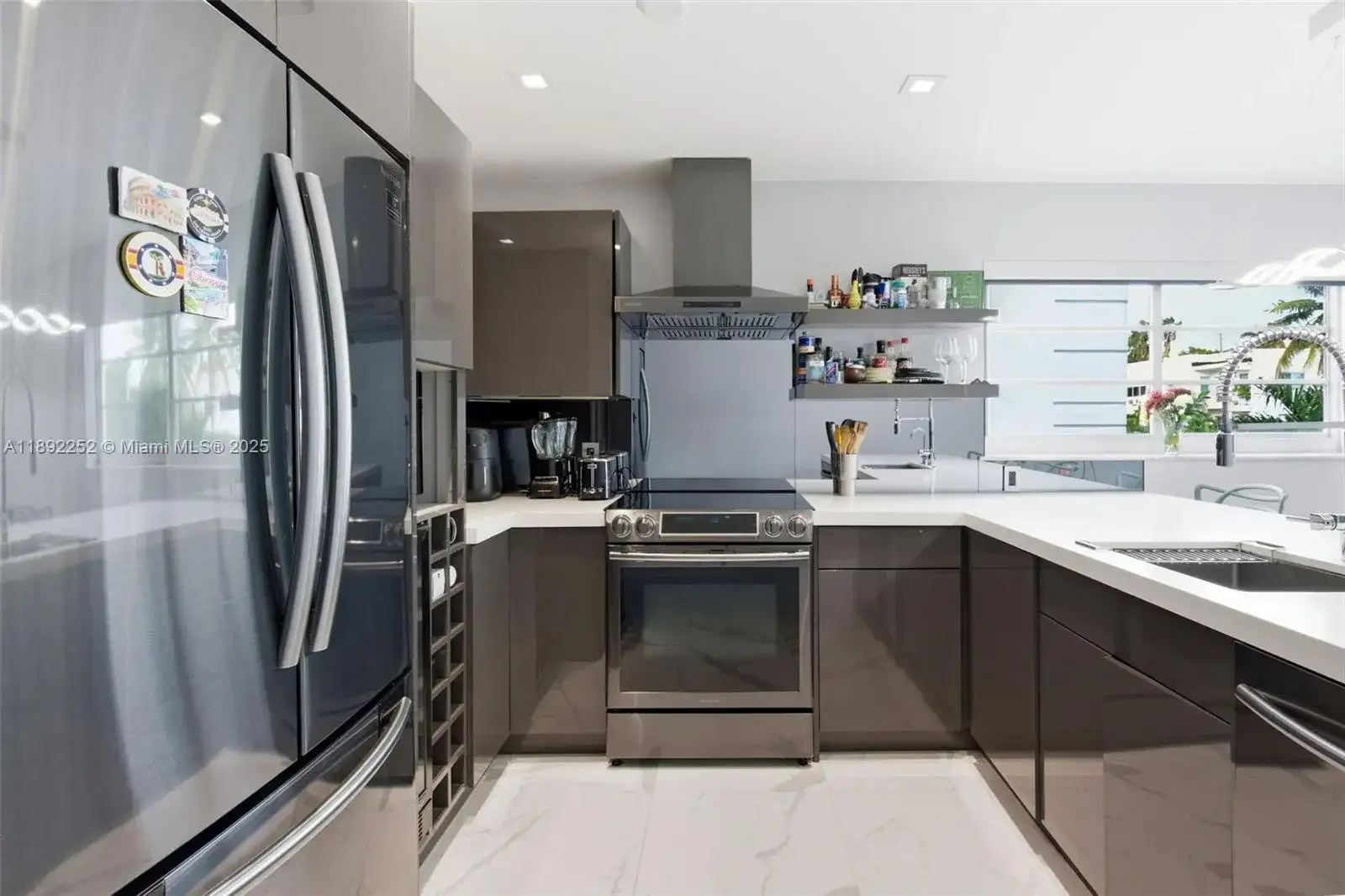 1428 Euclid Ave # 207, Miami Beach FL 33139 photo 3