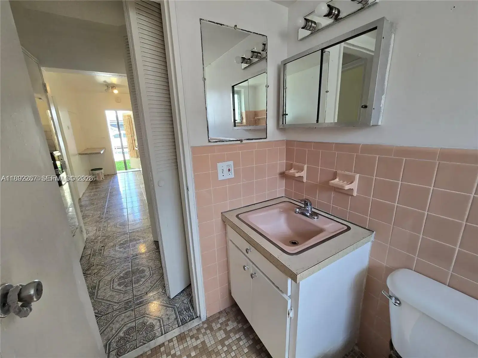 70 NW 77th St # 11, Miami FL 33150 photo 2