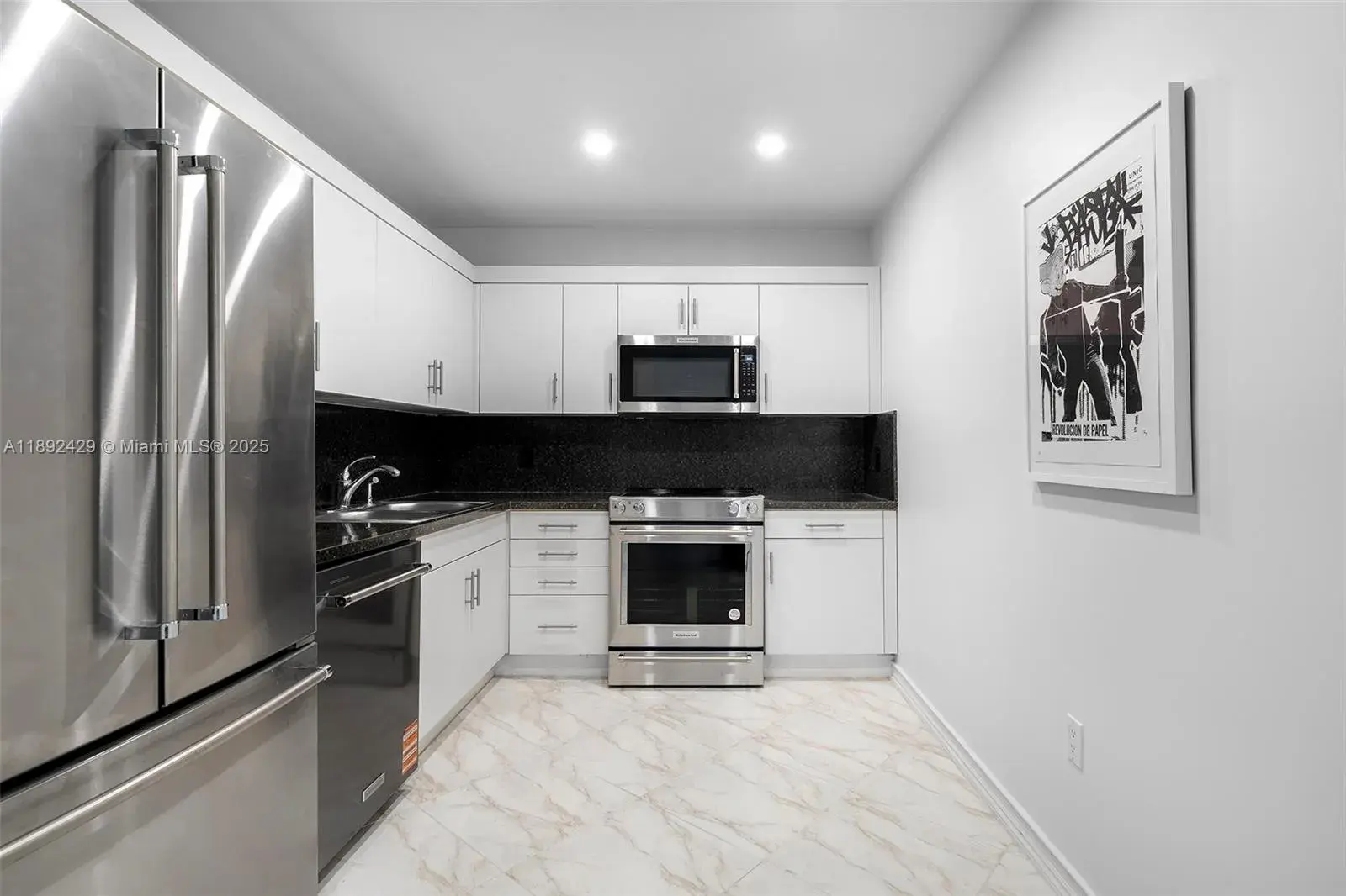 9 Island Ave # 710, Miami Beach FL 33139