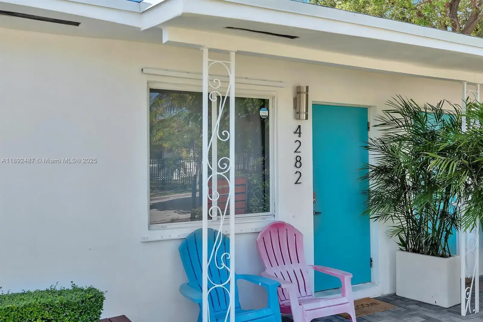 4282 NW 1st Ave, Miami FL 33127 photo 2