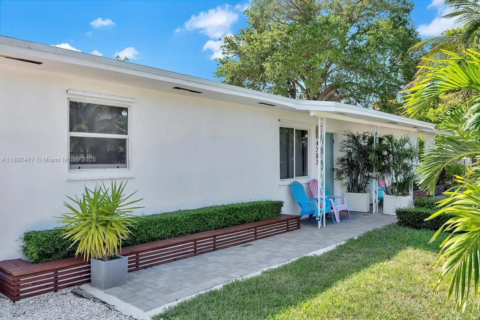 4282 NW 1st Ave, Miami FL 33127 photo 3
