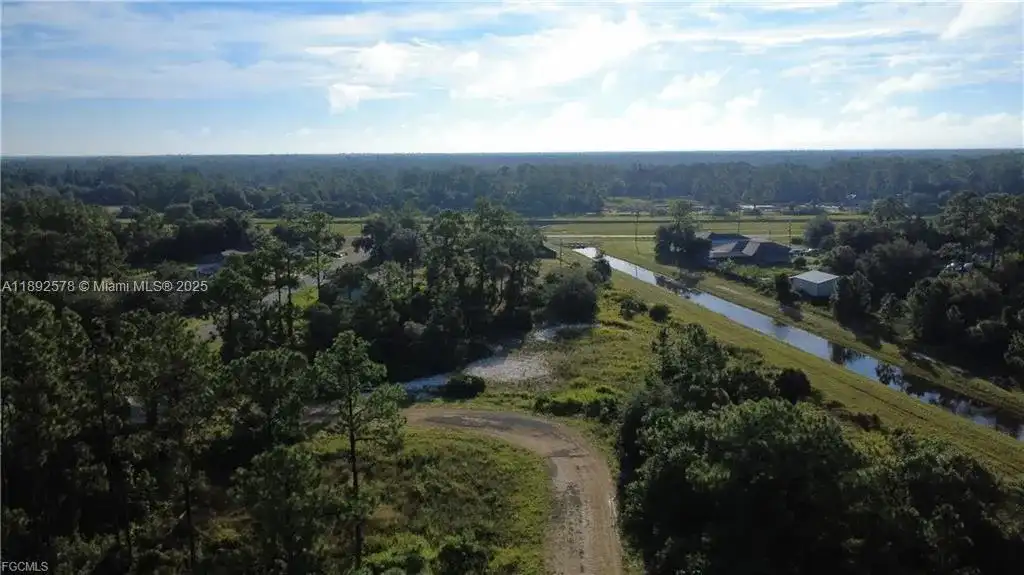 2525 Catron cir, Lehigh Acres FL 33971