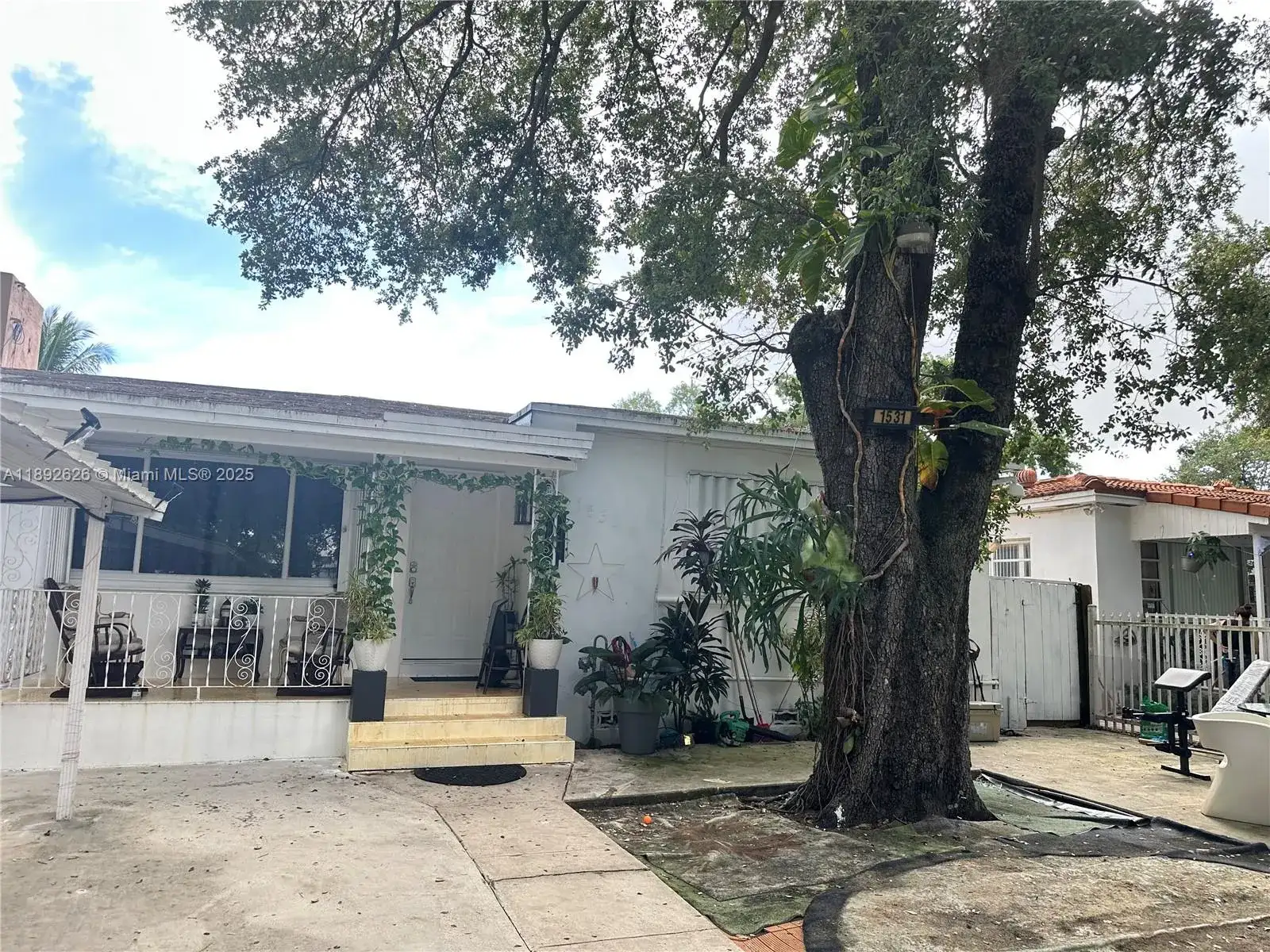 1531 NW 26th Ave, Miami FL 33125 photo 4