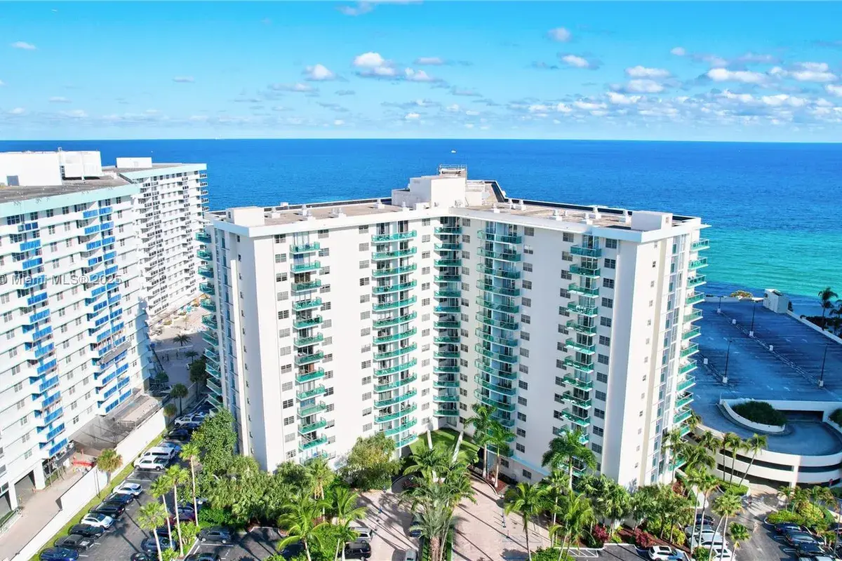3801 S Ocean Dr # 6Z, Hollywood FL 33019