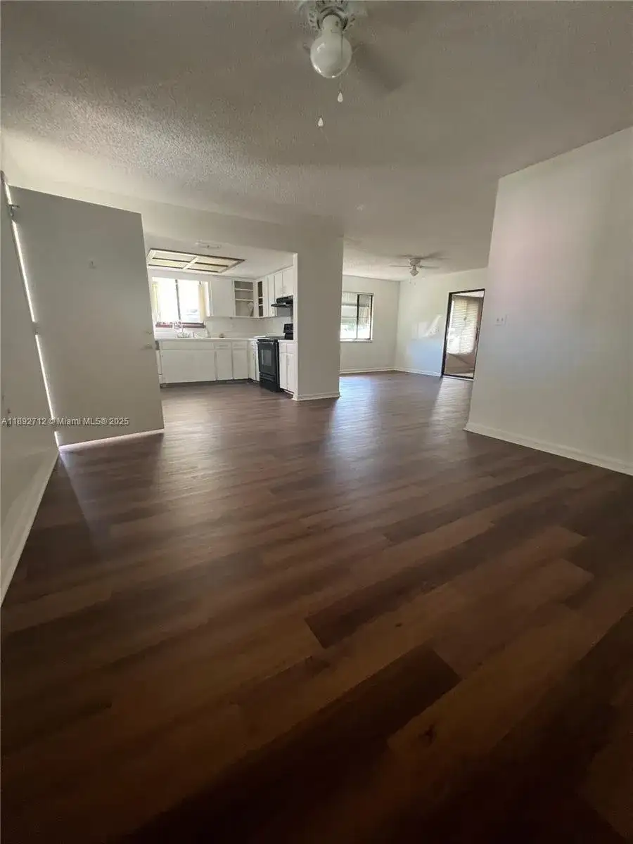 8935 SW 104th Place, Ocala FL 34481 photo 2