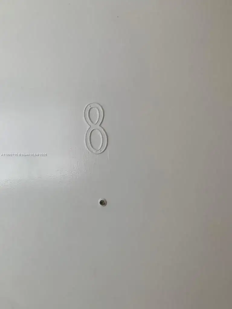 545 Michigan Ave # 8, Miami Beach FL 33139 photo 4