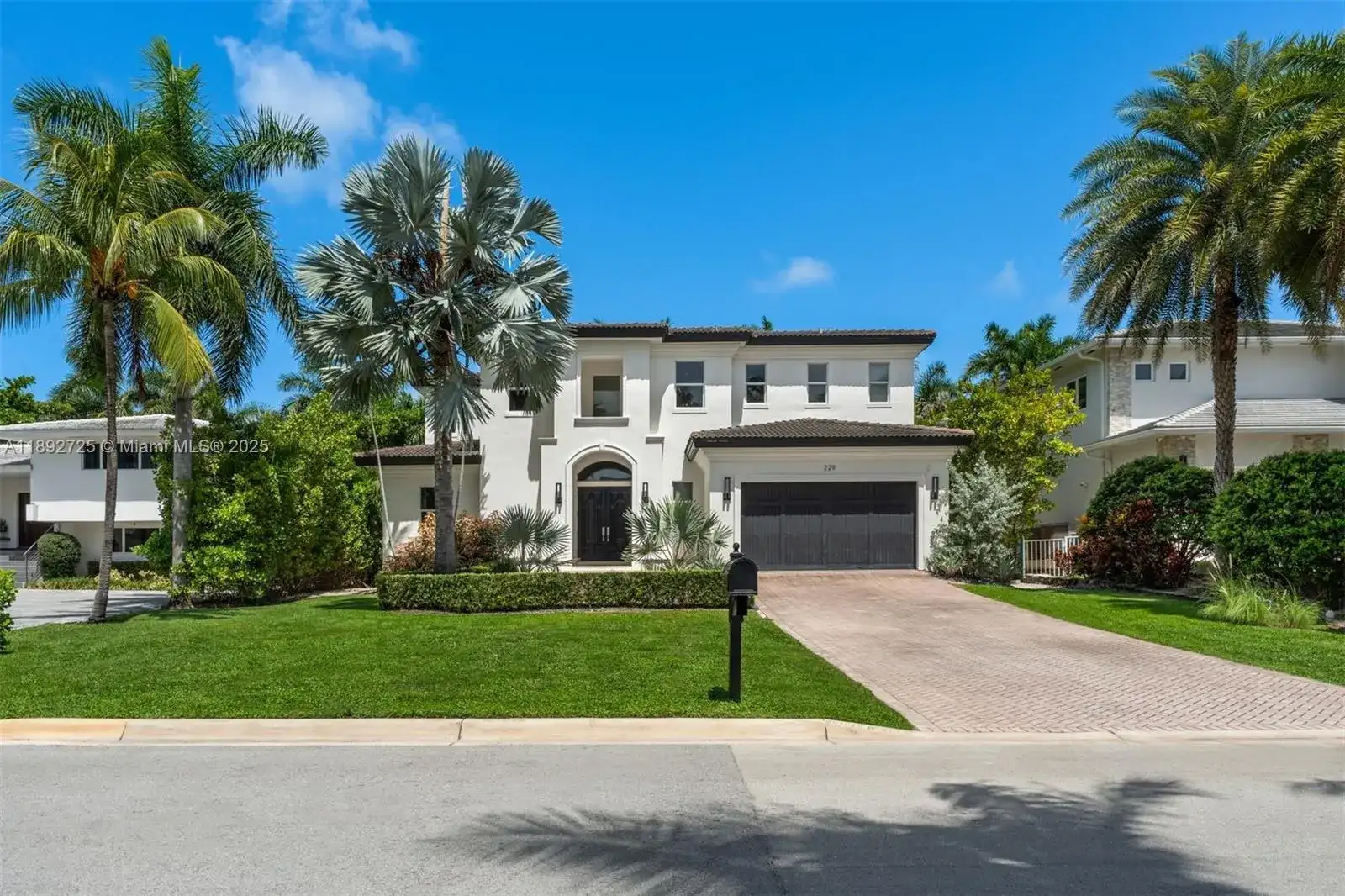 229 Golden Beach Dr, Golden Beach FL 33160 photo 2