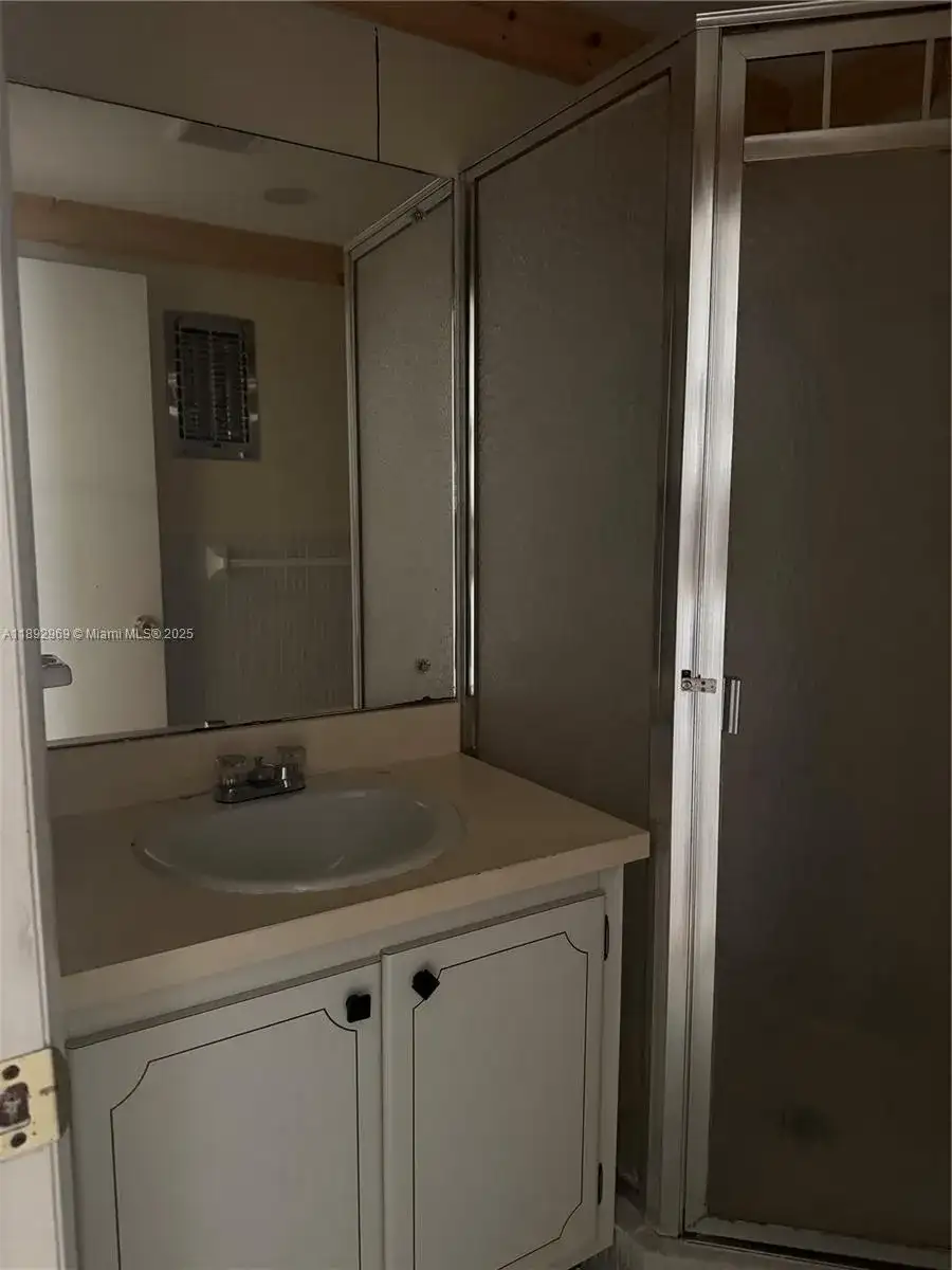 1400 NW 43rd Ter # 204, Lauderhill FL 33313 photo 5