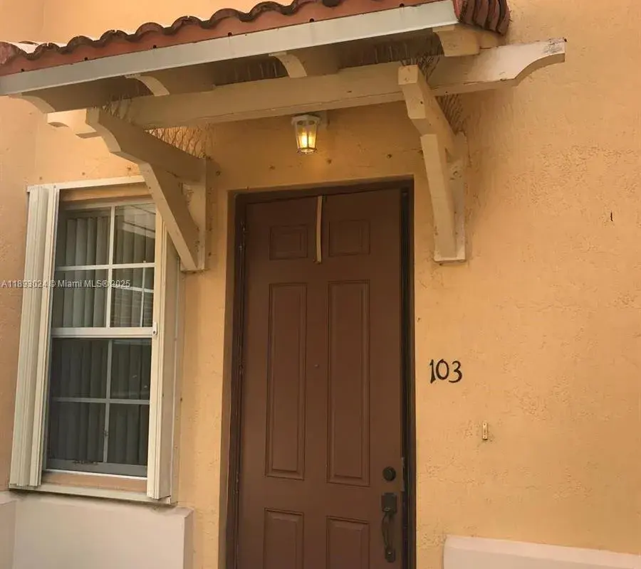 3390 NE 13th Cir Dr # 19, Homestead FL 33033