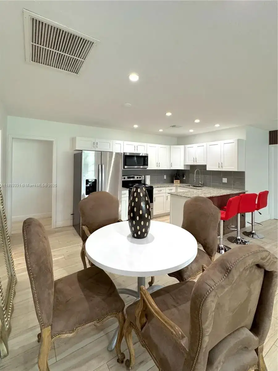 120 NE 9th Ave # 120A, Deerfield Beach FL 33441 photo 3