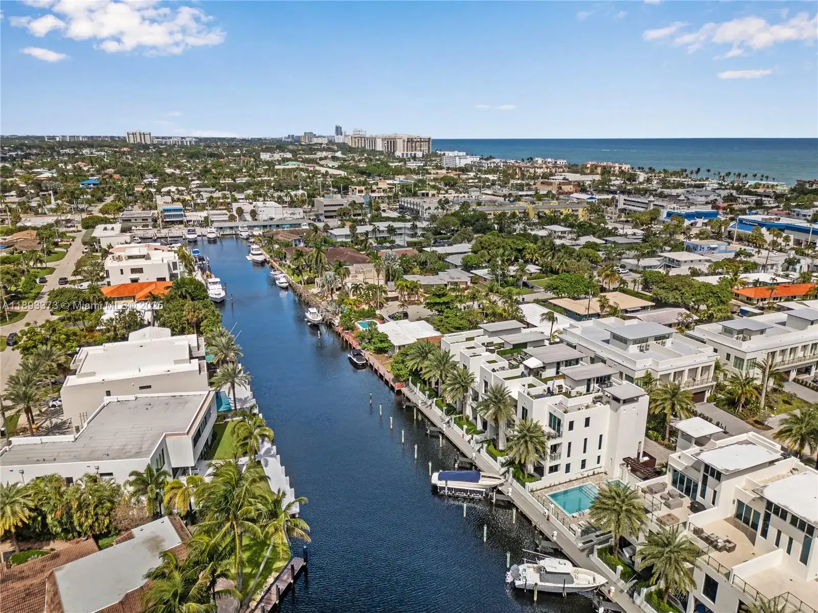 259 Shore Ct, Lauderdale By The Sea FL 33308 photo 4