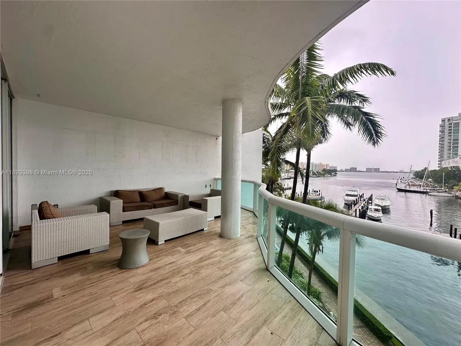 7918 Harbor Island Dr # 311, North Bay Village FL 33141