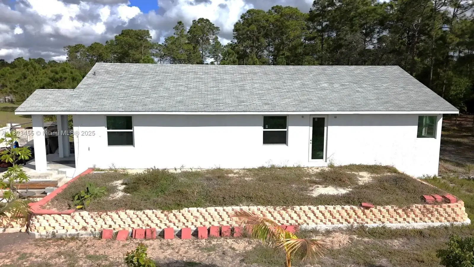 775 S Palm ST, Other City - In The State Of Florida FL 33440 photo 3