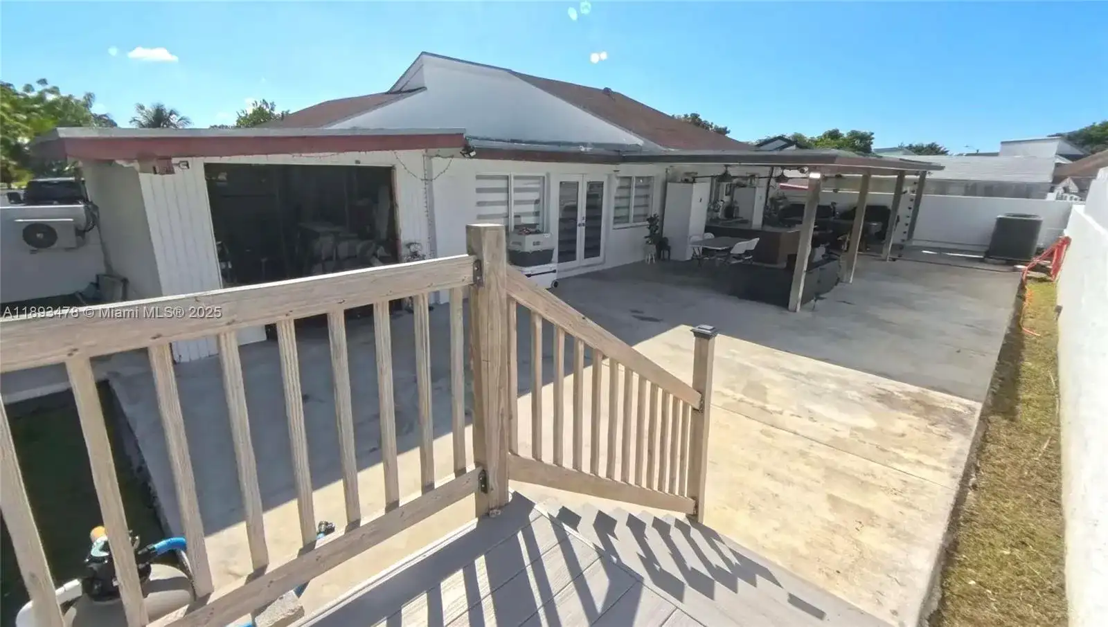 20610 SW 125th Ct, Miami FL 33177 photo 2