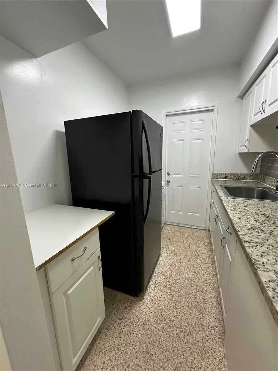 790 81st St # 3, Miami Beach FL 33141 photo 4