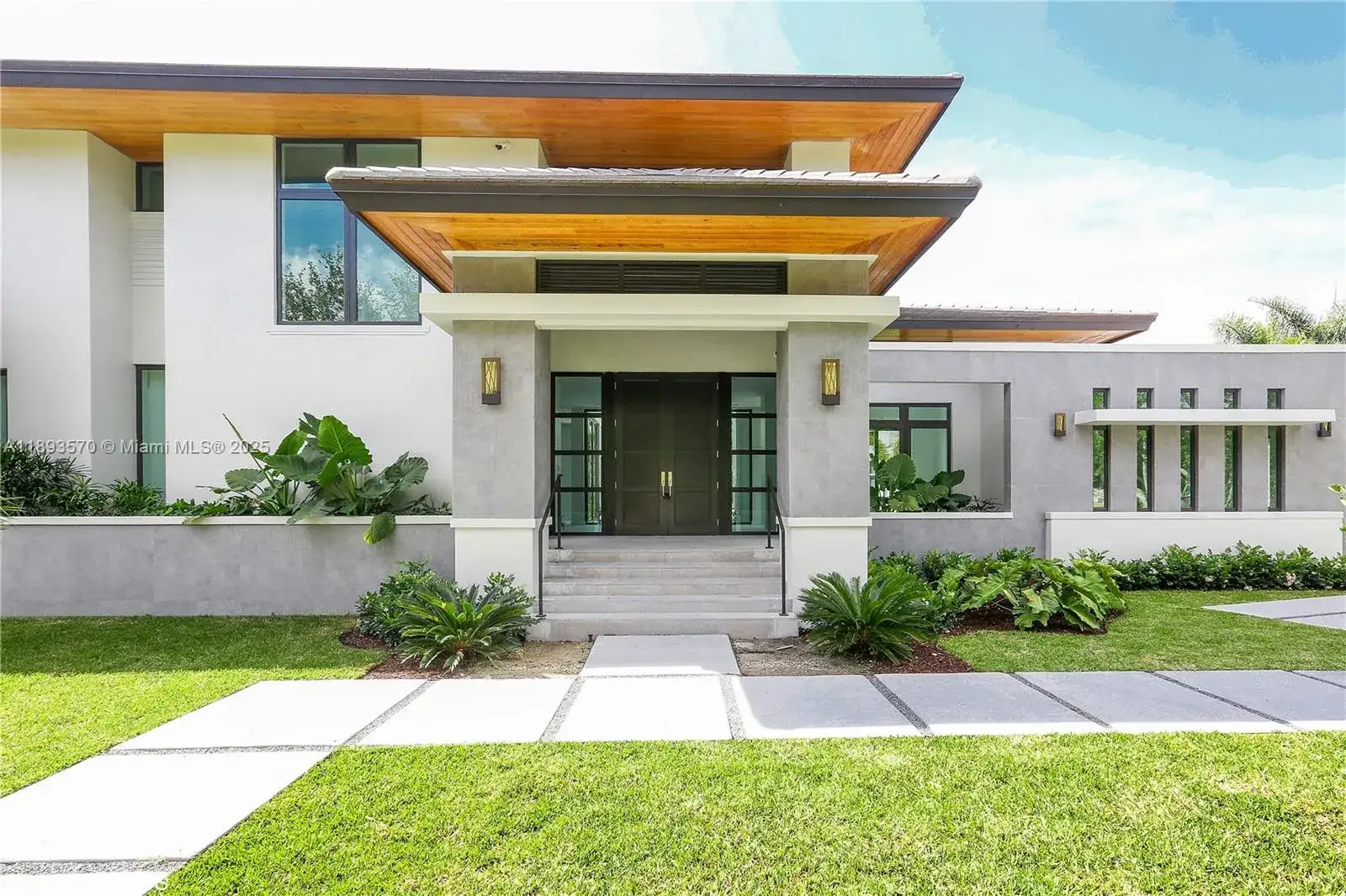 7015 Mira Flores Ave, Coral Gables FL 33143 photo 4