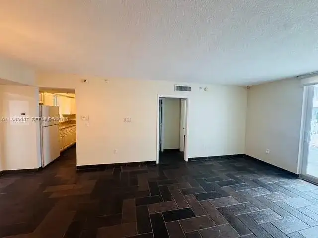 7800 Collins Ave # 203, Miami Beach FL 33141 photo 4