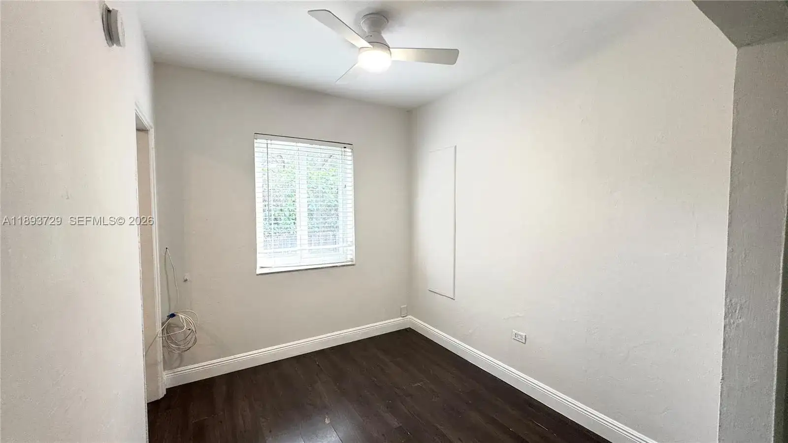 11105 NE 9th Ave, Biscayne Park FL 33161 photo 4